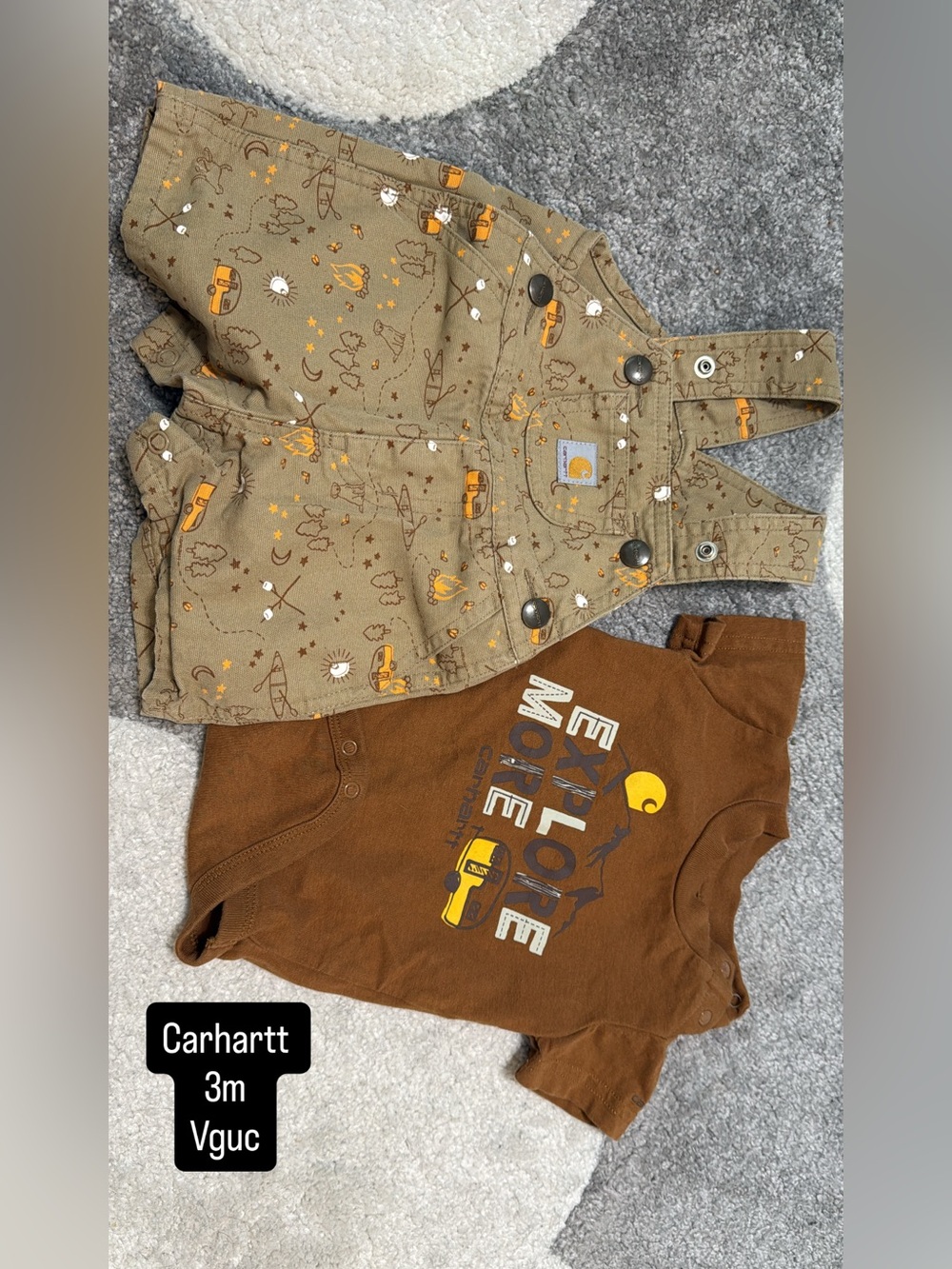 Carhartt Brown & Tan Explorer Tee with Camo Overall Set